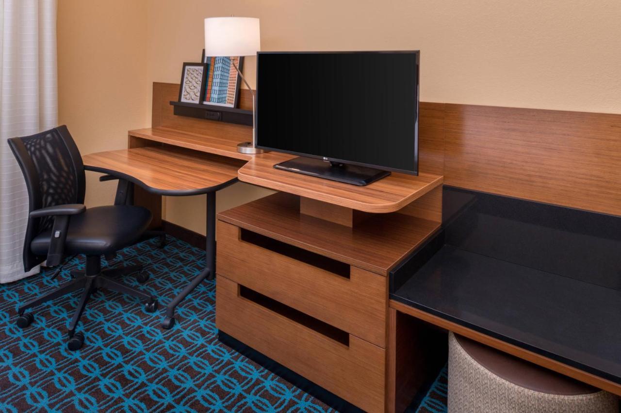 Fairfield Inn & Suites By Marriott Huntington Bagian luar foto