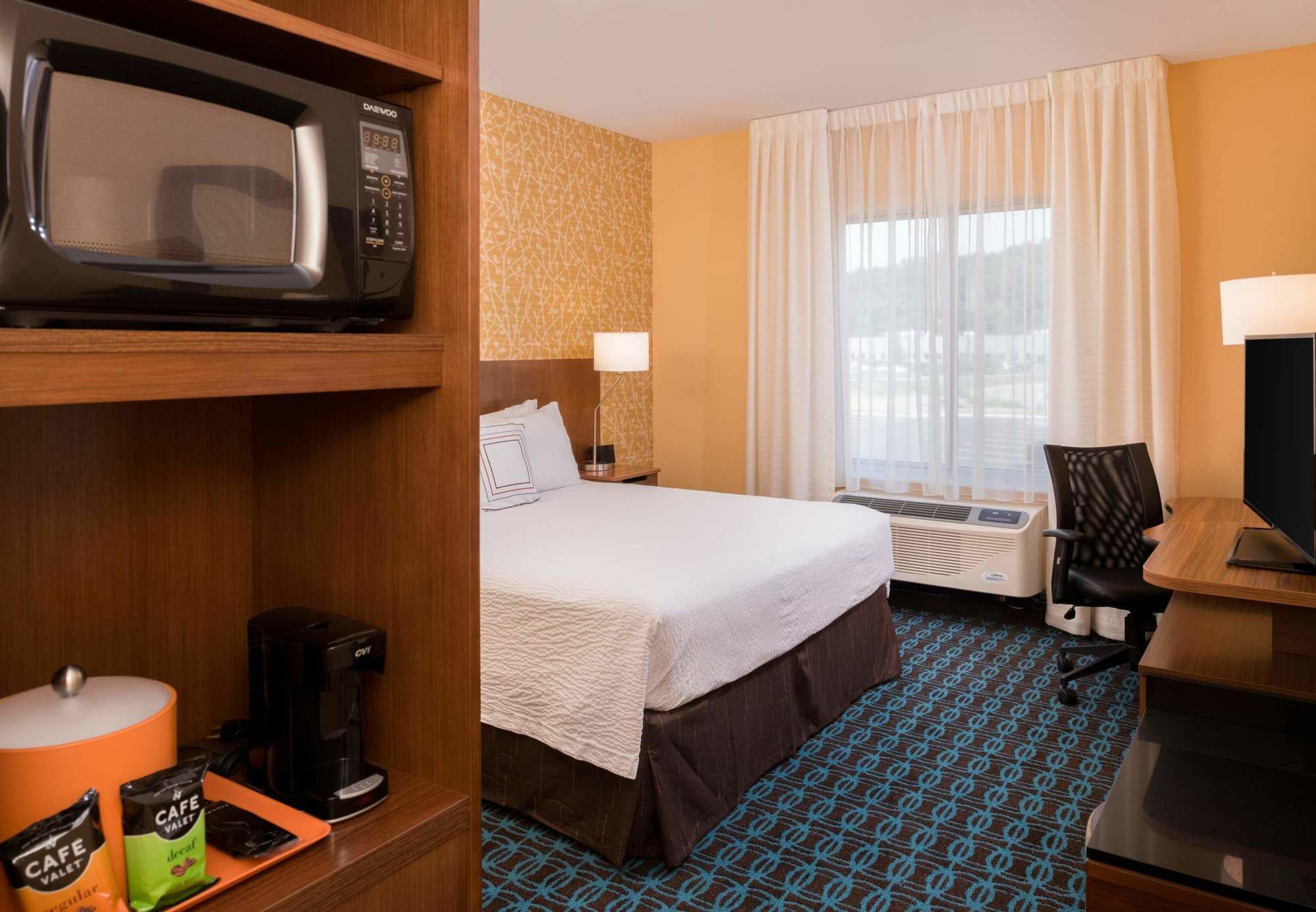 Fairfield Inn & Suites By Marriott Huntington Bagian luar foto